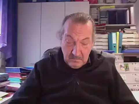 Snapshot of HMStraps01 chatting on 6, 12, 2024 HMStraps01 online show from 6, 12, 2024