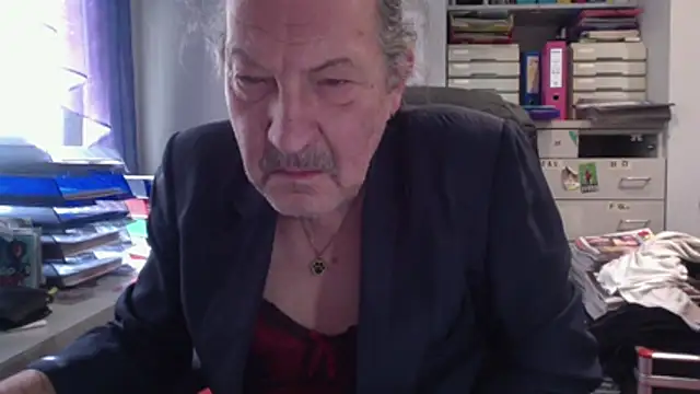 Snapshot of HMStraps01 chatting on 23, 2, 2026 HMStraps01 online show from 23, 2, 2026