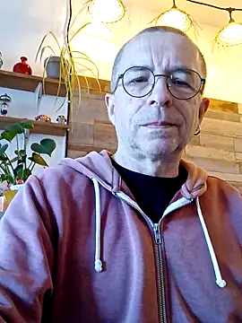 Xavspank2 online show from 24, 3, 2026