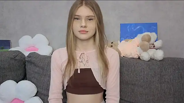 CarolinePepper online show from 5, 8, 2026