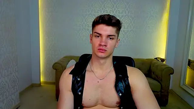 MaxKaiden online show from 13, 5, 2026