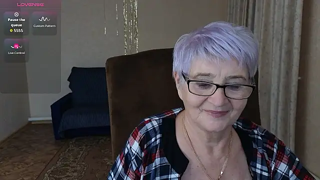 Sandra Snowflake online show from 5, 1, 2026