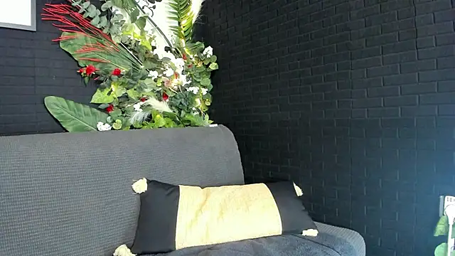 Snapshot of IngAdn chatting on 26, 2, 2025 IngAdn online show from 26, 2, 2025