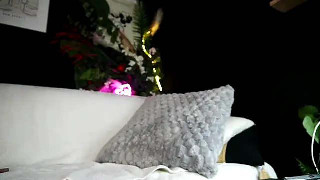 Snapshot of IngAdn chatting on 14, 9, 2025 IngAdn online show from 14, 9, 2025