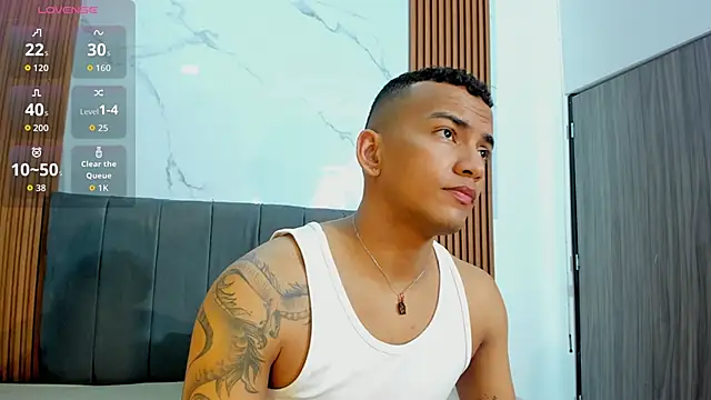 Rafa2004Cruz online show from 25, 9, 2025