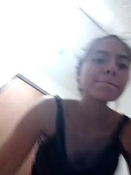 Snapshot of emily_envivo010 chatting on 22, 2, 2025 emily envivo010 online show from 22, 2, 2025
