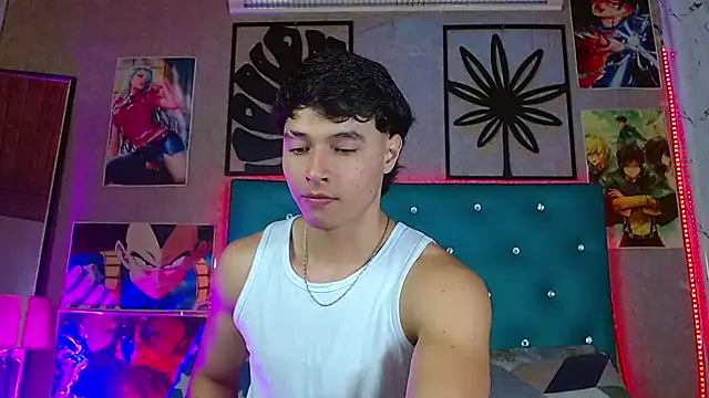 Snapshot of LiamAndrewzz chatting on 5, 6, 2026 LiamAndrewzz online show from 5, 6, 2026