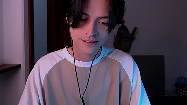 Snapshot of gunther_hda chatting on 9, 3, 2025 gunther hda online show from 9, 3, 2025