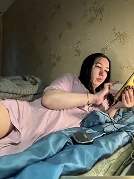 Naughtbaby 2025 online show from 22, 12, 2025