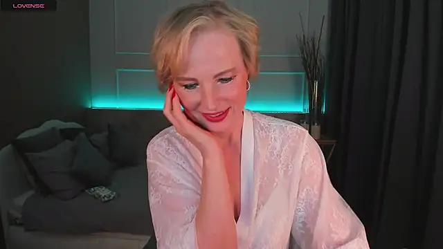 Sandra Kind online show from 25, 2, 2025