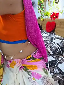 RealcoupleP online show from 5, 5, 2026