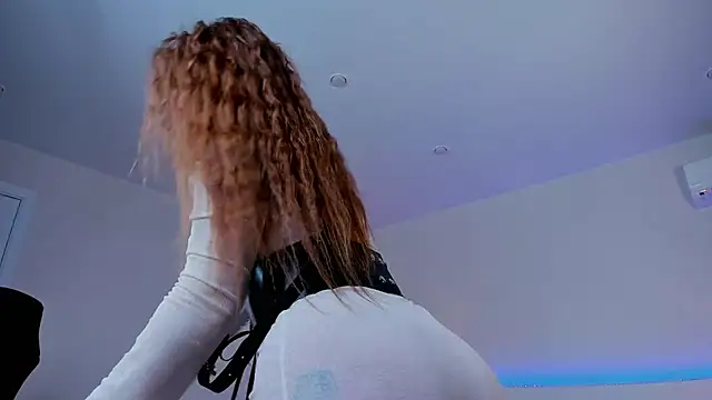 Snapshot of Sofia_beautifuul chatting on 21, 3, 2025 Sofia beautifuul online show from 21, 3, 2025