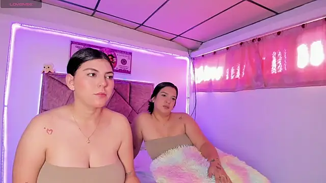 Snapshot of Cristal_Smith20 chatting on 5, 12, 2025 Cristal Smith20 online show from 5, 12, 2025