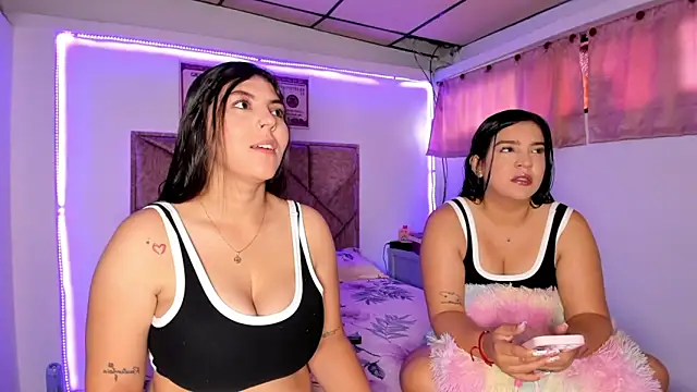 Snapshot of Cristal_Smith20 chatting on 21, 2, 2026 Cristal Smith20 online show from 21, 2, 2026