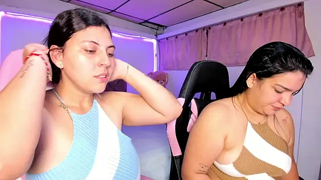 Cristal Smith20 online show from 11, 6, 2026