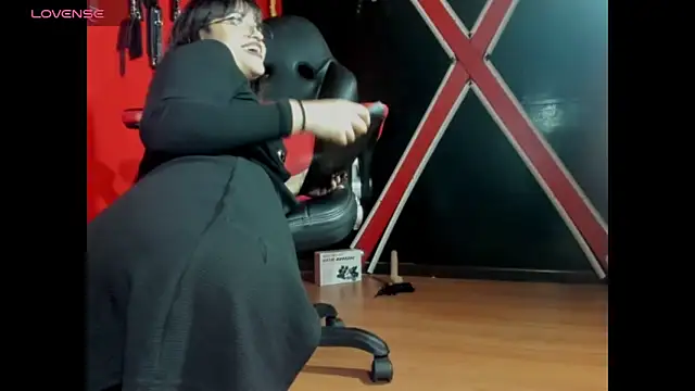 OnyxDiosaGotica online show from 21, 2, 2025