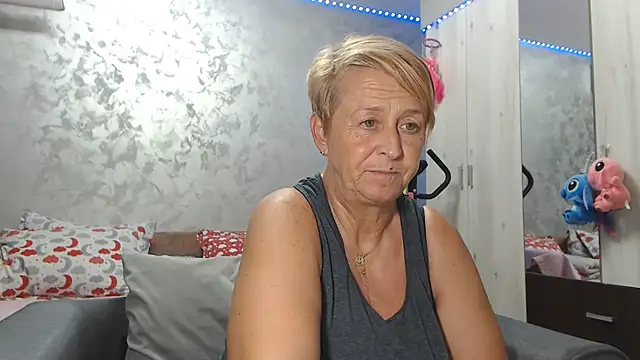 Snapshot of RosesandLillies chatting on 21, 6, 2026 RosesandLillies online show from 21, 6, 2026