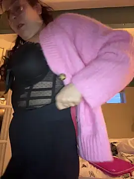 Rosiee69  online show from 3, 3, 2025