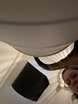 Rosiee69  online show from 15, 3, 2025