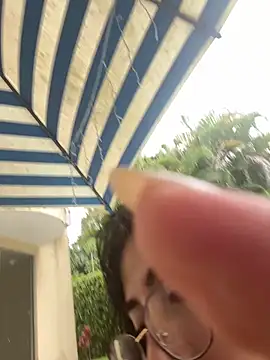 Snapshot of Alice_surprise chatting on 6, 3, 2025 Alice surprise online show from 6, 3, 2025