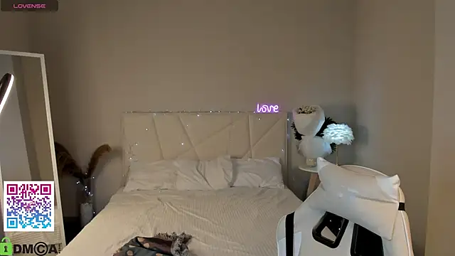 boozekirs  online show from 6, 8, 2026