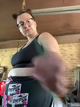 HTXBELLE online show from 22, 3, 2026