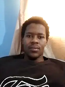 Snapshot of _RapElani-2290 chatting on 13, 3, 2025 RapElani-2290 online show from 13, 3, 2025