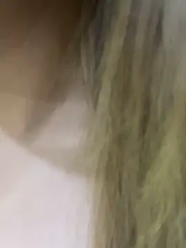 Rihana Milan online show from 11, 3, 2025