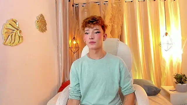 Snapshot of iiangel_ chatting on 12, 9, 2025 iiangel online show from 12, 9, 2025