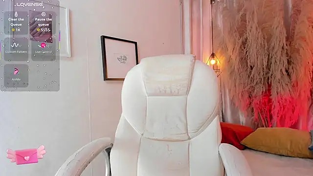 Snapshot of iiangel_ chatting on 18, 9, 2025 iiangel online show from 18, 9, 2025