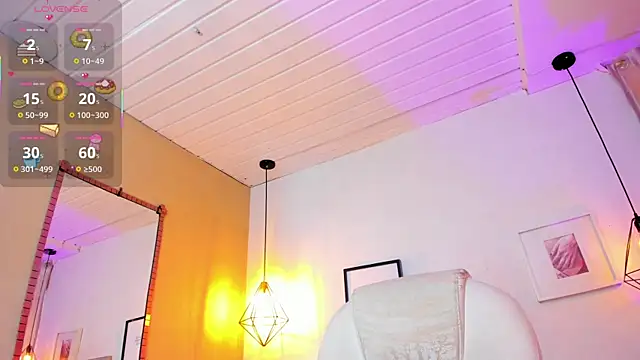 Snapshot of iiangel_ chatting on 28, 9, 2025 iiangel online show from 28, 9, 2025