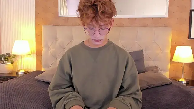 Snapshot of iiangel_ chatting on 7, 11, 2025 iiangel online show from 7, 11, 2025