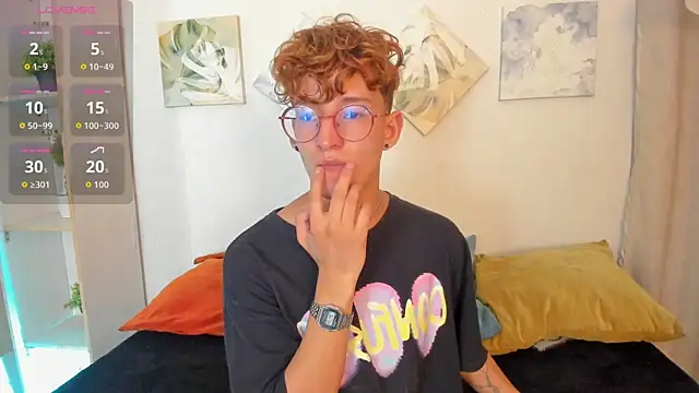 Snapshot of iiangel_ chatting on 9, 11, 2025 iiangel online show from 9, 11, 2025