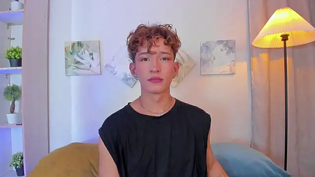 Snapshot of iiangel_ chatting on 3, 12, 2025 iiangel online show from 3, 12, 2025