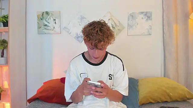 Snapshot of iiangel_ chatting on 13, 1, 2026 iiangel online show from 13, 1, 2026