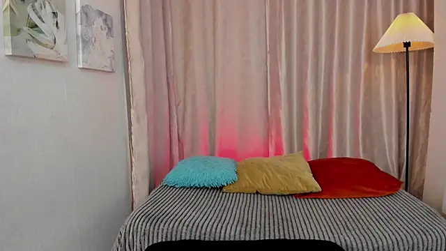 Snapshot of iiangel_ chatting on 18, 2, 2026 iiangel online show from 18, 2, 2026