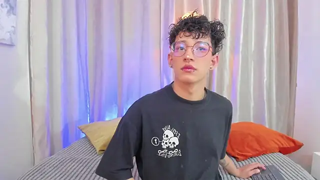 Snapshot of iiangel_ chatting on 28, 2, 2026 iiangel online show from 28, 2, 2026