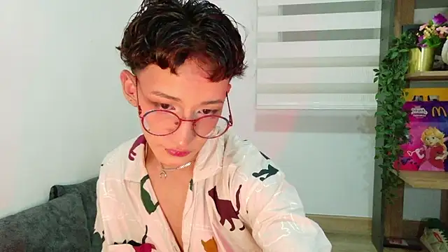 Snapshot of iiangel_ chatting on 14, 4, 2026 iiangel online show from 14, 4, 2026