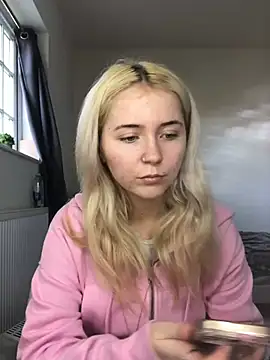 Blondie Sofia Essexbabe online show from 18, 3, 2026