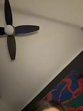 NaomiMulan online show from 8, 3, 2026