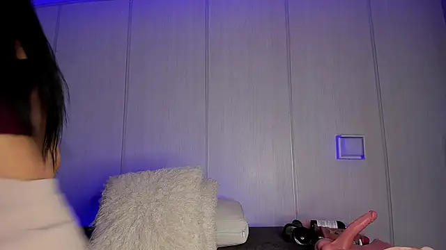 sasha riverss online show from 1, 5, 2026