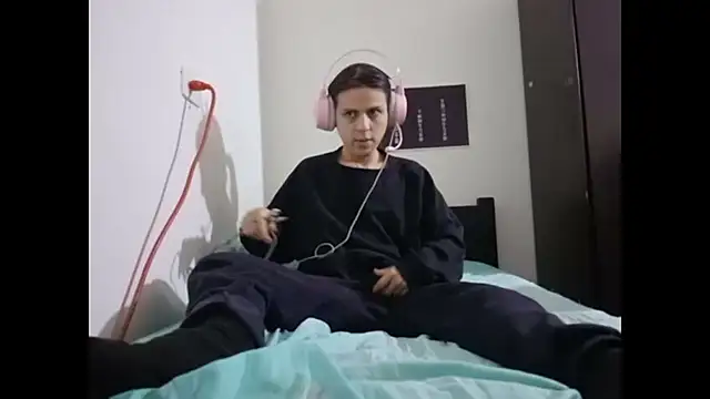 Snapshot of Baby_VI_fem chatting on 2, 3, 2025 Baby VI fem online show from 2, 3, 2025