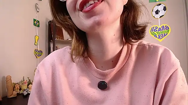 Snapshot of Elise_Nyx chatting on 12, 6, 2026 Elise Nyx online show from 12, 6, 2026