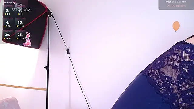 Elise Nyx online show from 4, 8, 2026