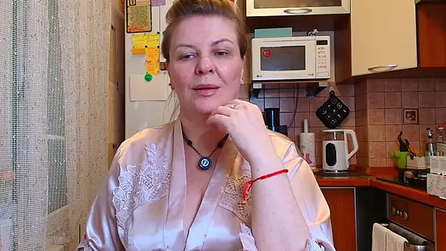 Snapshot of VeronikawGold chatting on 28, 6, 2026 VeronikawGold online show from 28, 6, 2026