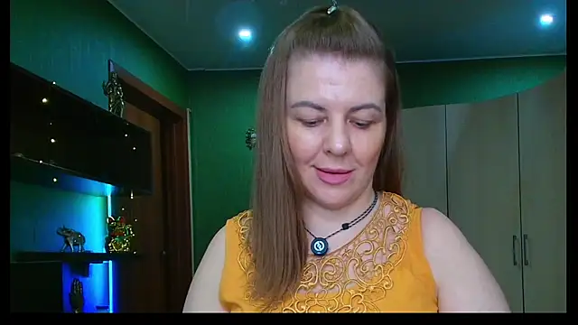 Snapshot of VeronikawGold chatting on 4, 7, 2026 VeronikawGold online show from 4, 7, 2026