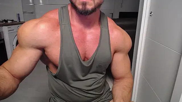 Snapshot of martins9 chatting on 7, 1, 2026 martins9 online show from 7, 1, 2026