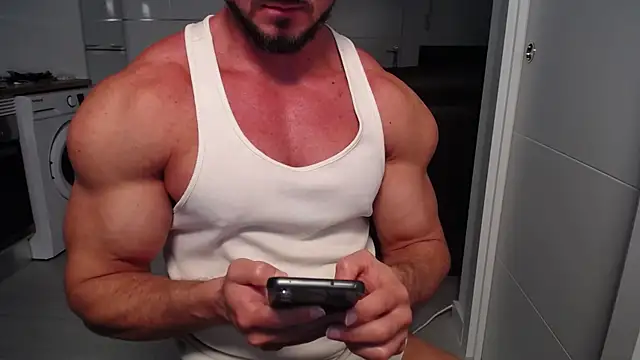 Snapshot of martins9 chatting on 5, 2, 2026 martins9 online show from 5, 2, 2026