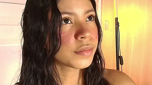 emily sweett24 online show from 24, 9, 2025