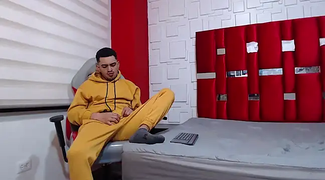 Bayron005 online show from 16, 3, 2025